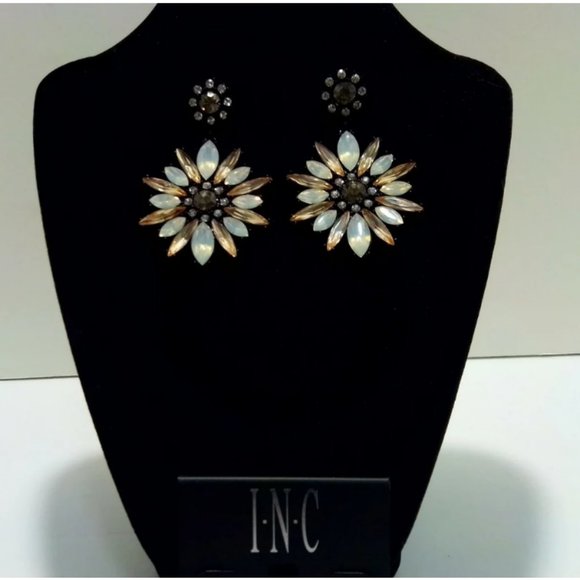 I.N.C. Amber & White Crystal Drop Flower Set - Picture 1 of 3